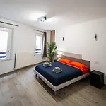 Bed & Breakfast Estensia & 3*