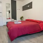 Estensia & Bed & Breakfast Ferrara